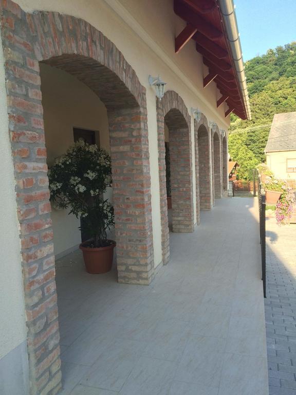 Csipke Lovaspanzio Orfű Exterior foto