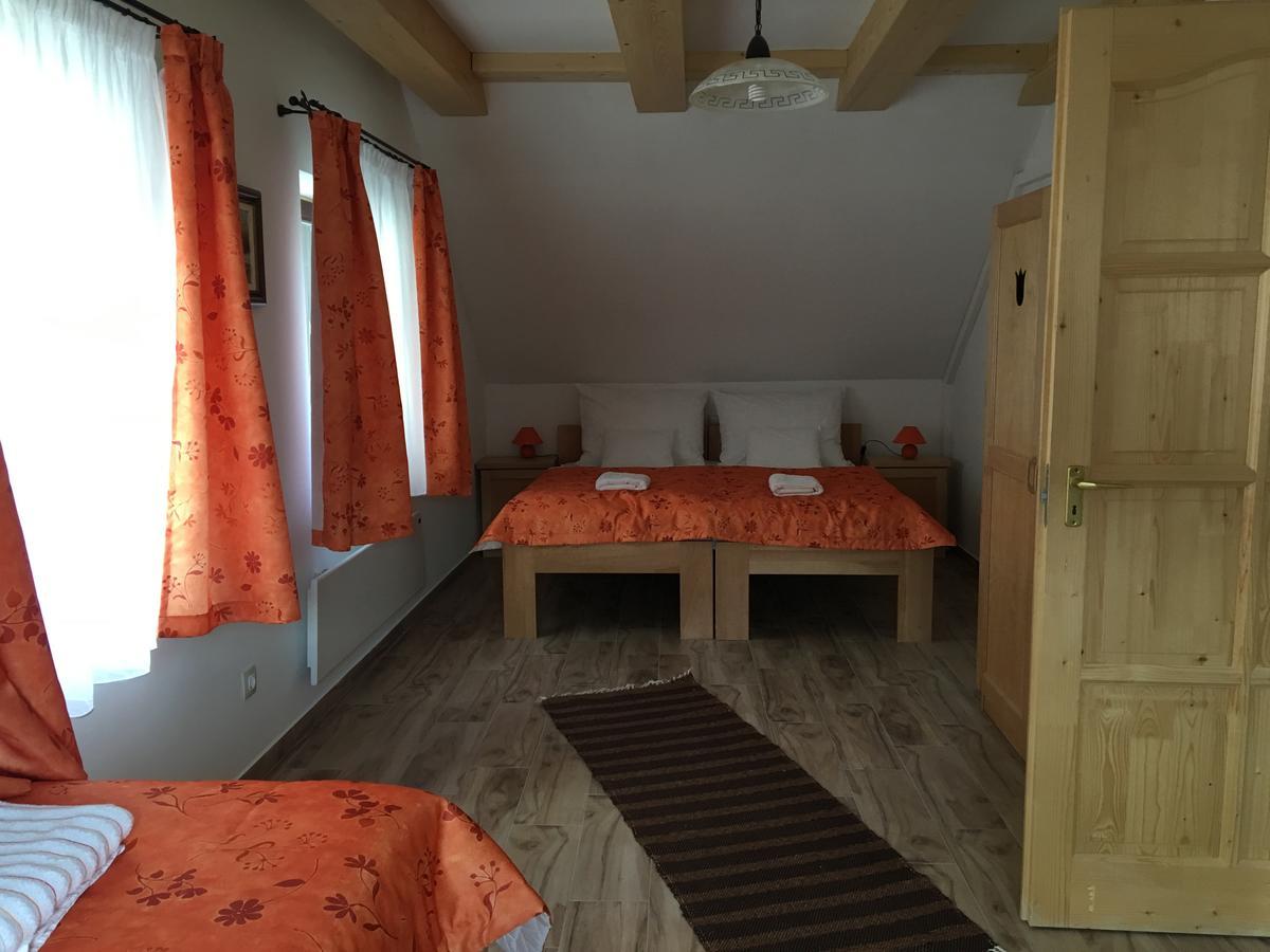 Csipke Lovaspanzio Orfű Exterior foto